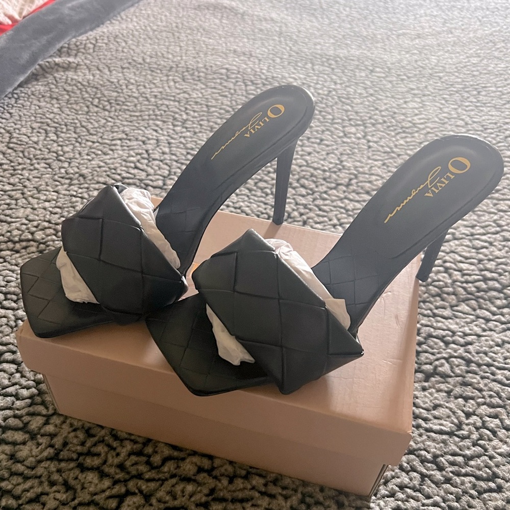 Black heels
